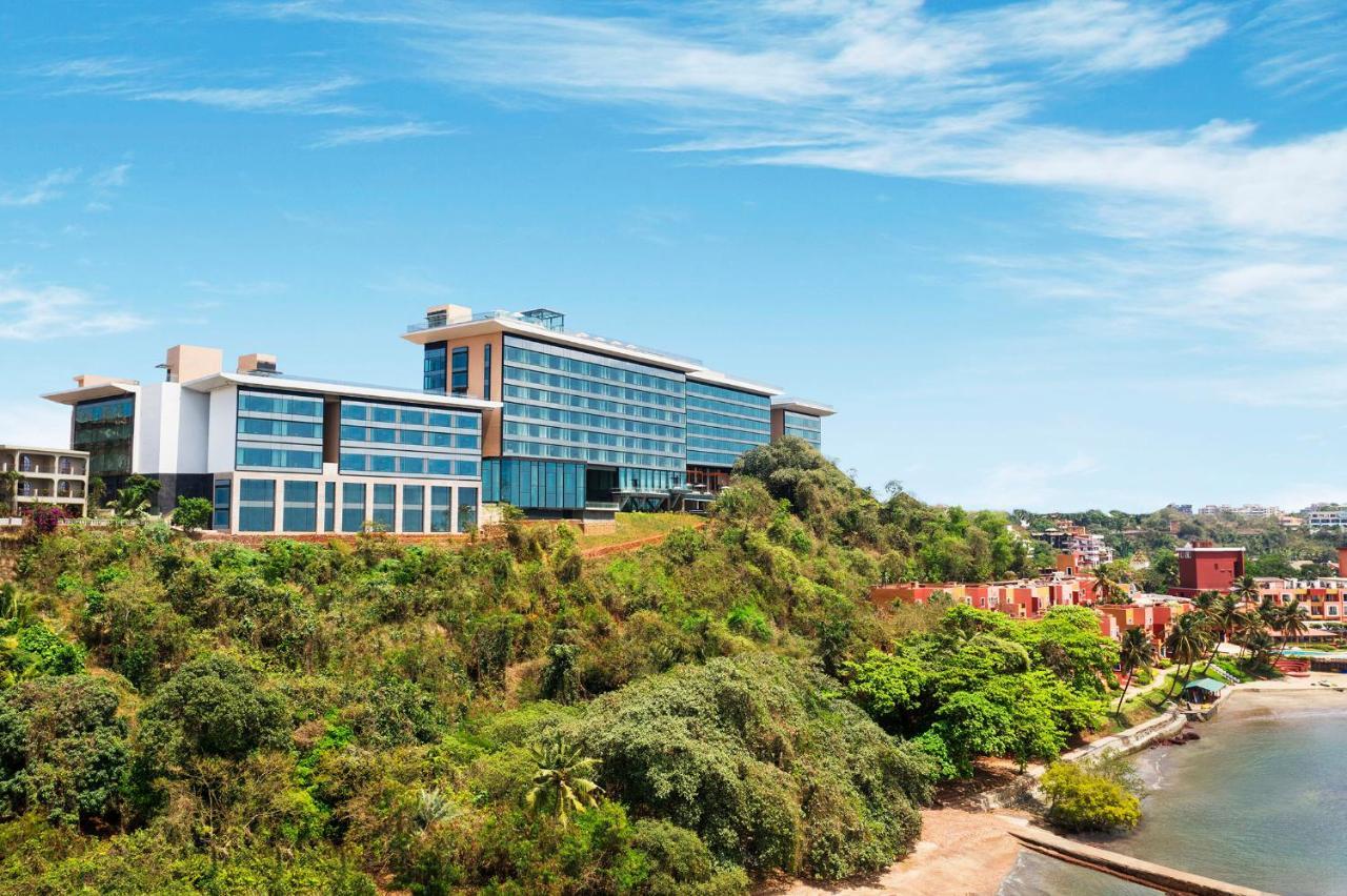 Taj Cidade De Goa Horizon, Goa Panaji Buitenkant foto The hotel in 2014